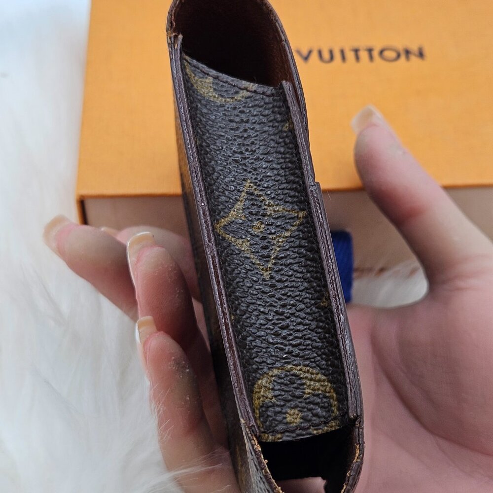 LV Monogram Accessory Case - Picture 6 of 9